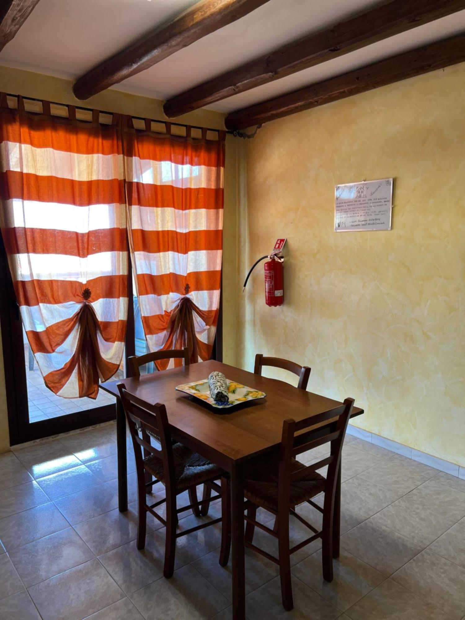 Casa Maestrale Apartment Gonnesa Luaran gambar